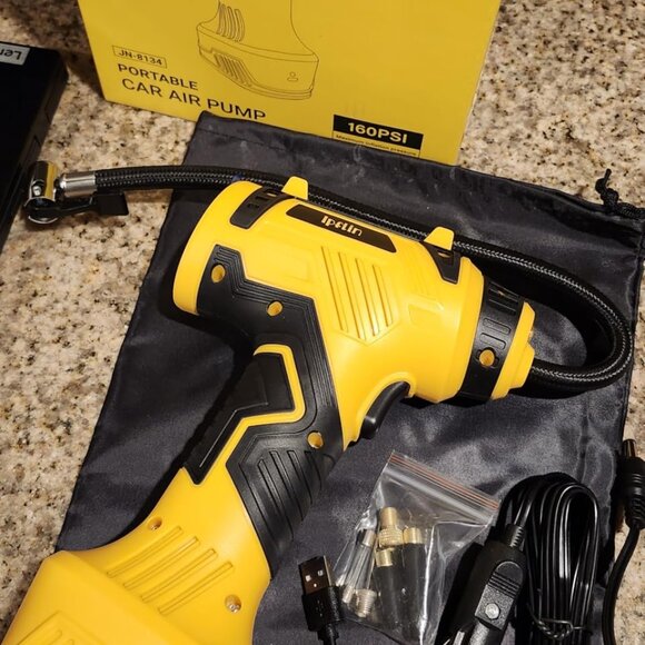 Tire Inflator Portable Air Compressor - Picture 12 of 12